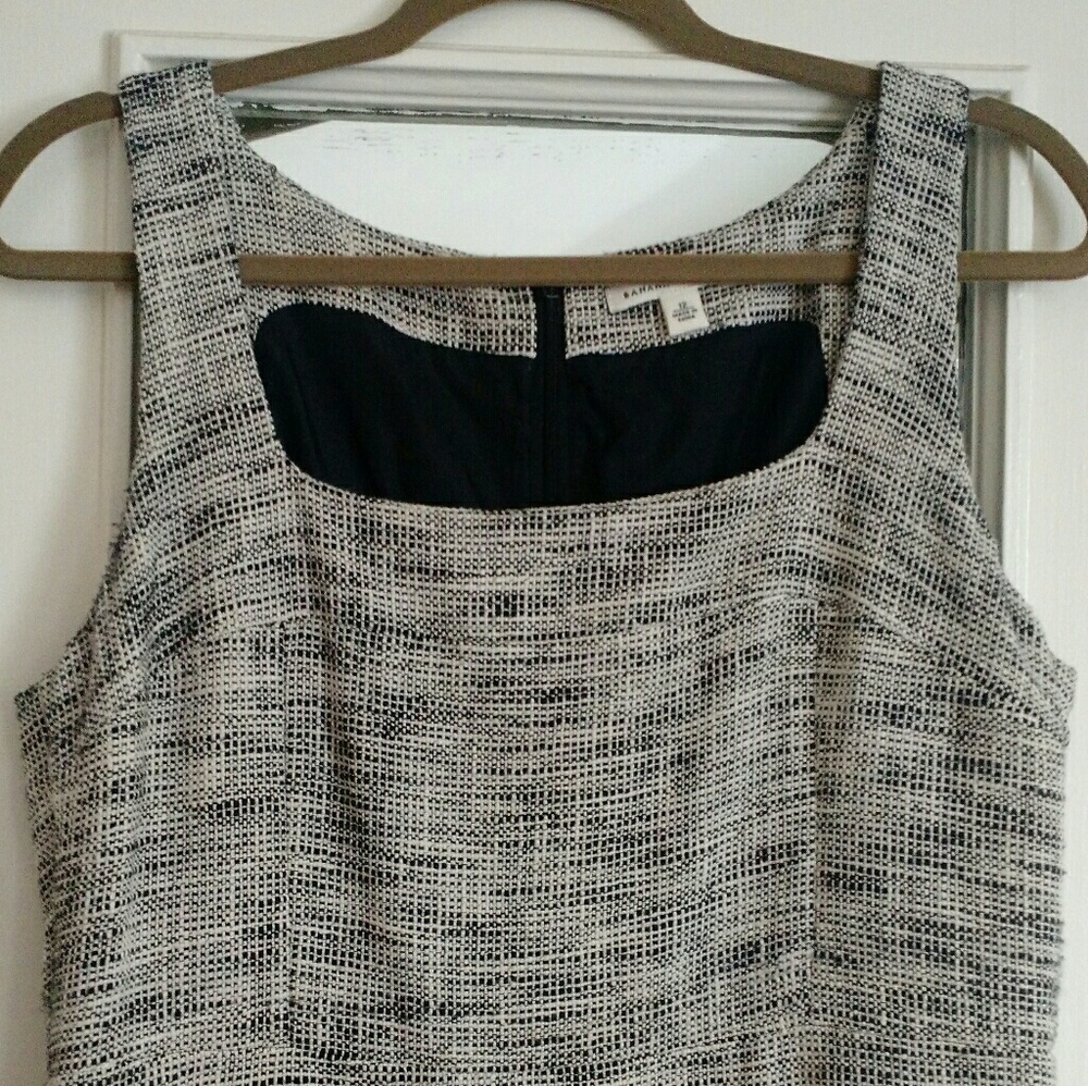Banana Republic Summer Sheath Dress